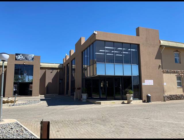 18,483M² HOTEL FOR SALE IN ABRAHAMSRUST